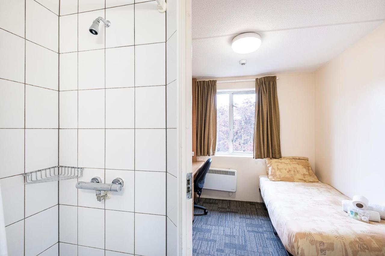 Private Rooms In Colindale - Sk The Hyde Exterior photo